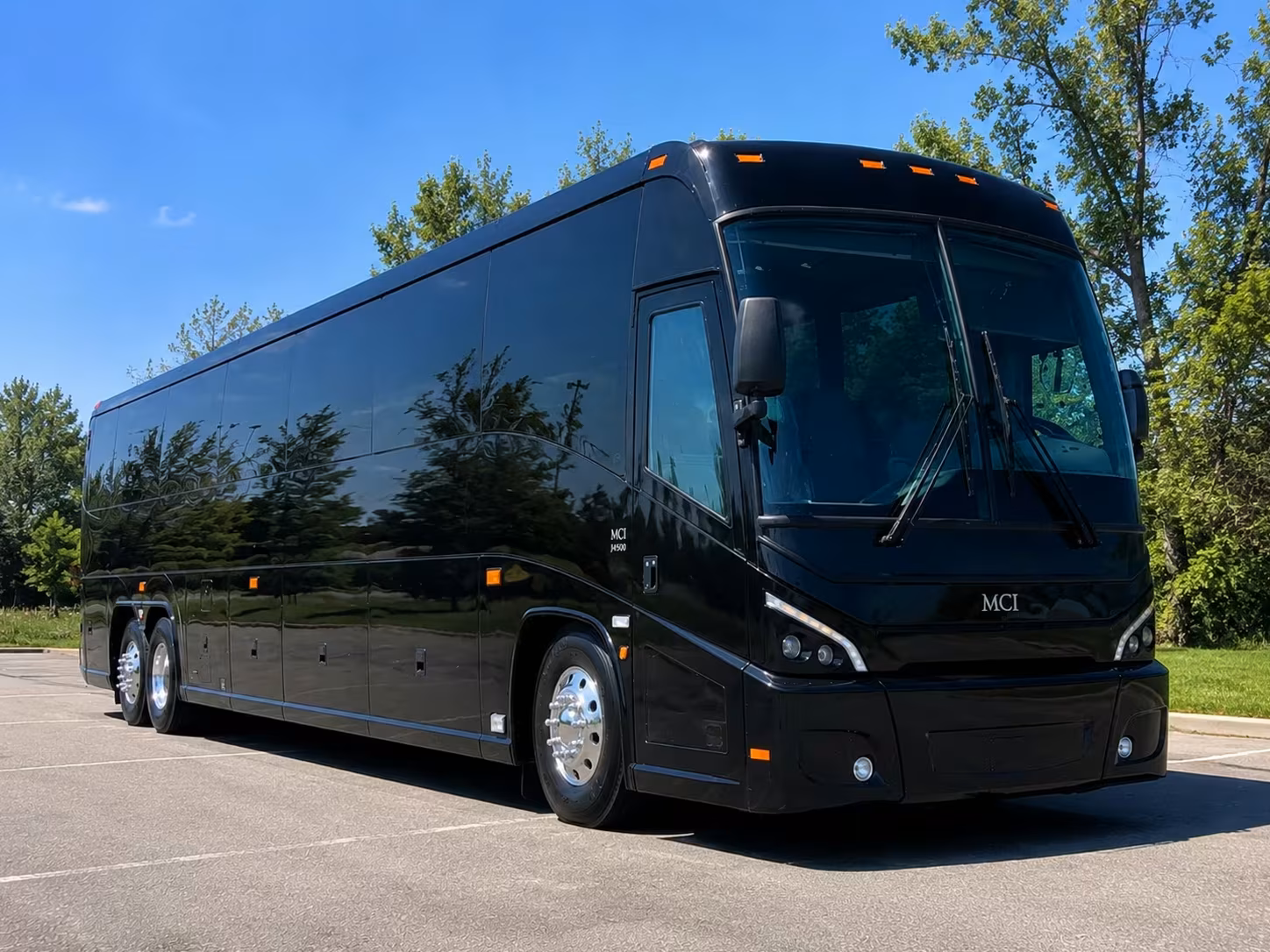 brockton minibus rentals for local museum and library field trips